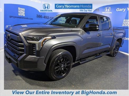 Used 2025 Toyota Tundra Limited image 8