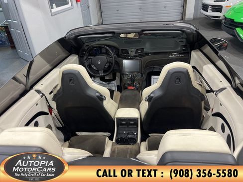 Used 2018 Maserati GranTurismo Sport RWD image 19