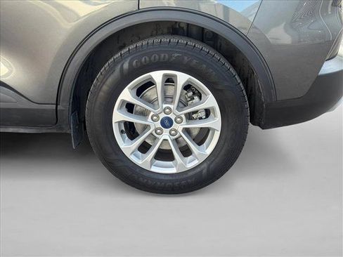 Used 2020 Ford Escape SE FWD image 9