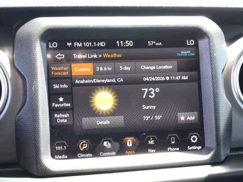 Used 2022 Jeep Wrangler Unlimited Rubicon 4xe AWD/4WD image 32