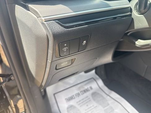 Used 2025 Kia K5 LXS FWD image 14