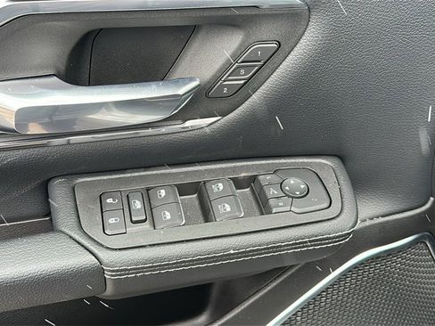 New 2026 RAM 1500 Laramie w/ Laramie Preferred Package image 17