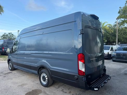 Used 2020 Ford Transit 250 148 High Roof Extended RWD image 3