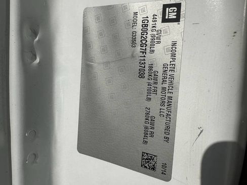 Used 2015 Chevrolet Express 3500 image 29