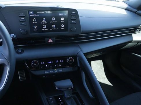 Certified 2026 Hyundai Elantra Sport image 13