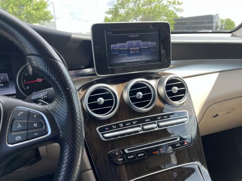 Used 2016 Mercedes-Benz GLC 300 image 18