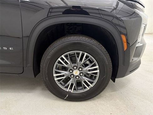 Certified 2026 Chevrolet Traverse LT image 14