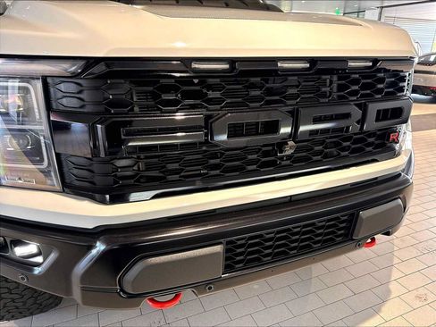 Used 2023 Ford F150 Raptor w/ Equipment Group 802A Raptor R AWD/4WD image 35