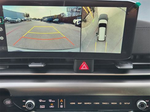 New 2026 Kia Carnival SX Prestige image 13