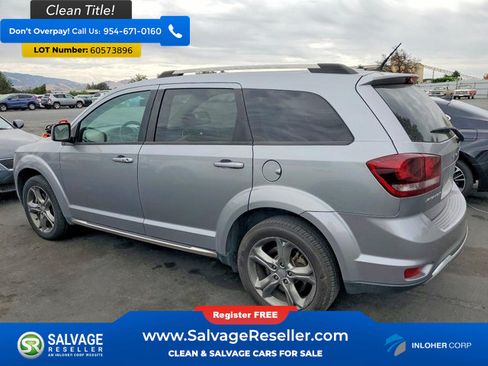 Used 2016 Dodge Journey Crossroad FWD image 3