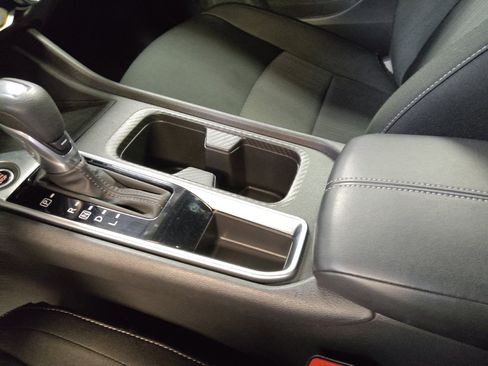 Used 2025 Nissan Sentra SV image 26