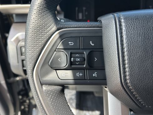 Certified 2026 Toyota 4Runner SR5 AWD/4WD image 28