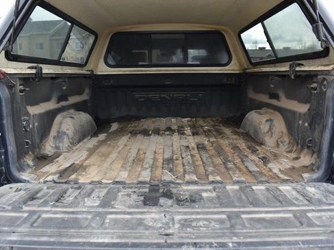 Used 2016 GMC Sierra 2500 Denali w/ Duramax Plus Package image 8