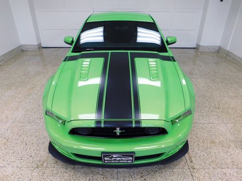 Used 2013 Ford Mustang Boss 302 w/ Boss 302 Accessory Pkg image 19
