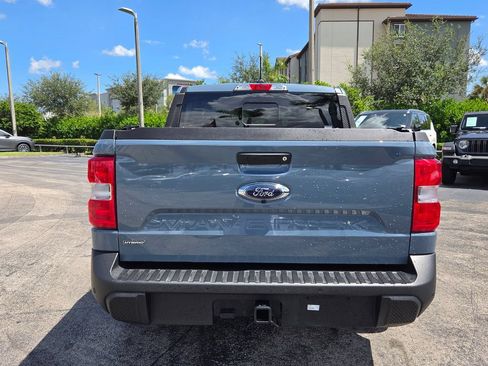 Used 2024 Ford Maverick Lariat FWD image 11