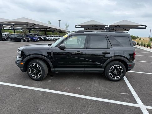 Used 2021 Ford Bronco Sport Outer Banks image 8