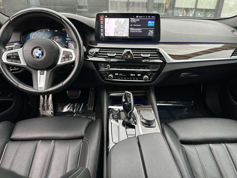 Used 2023 BMW 530i xDrive w/ M Sport Package AWD/4WD image 14