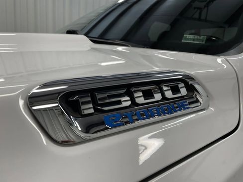 Used 2021 RAM 1500 Big Horn AWD/4WD image 10
