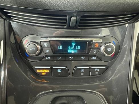 Used 2016 Ford Escape Titanium w/ Equipment Group 301A AWD/4WD image 16