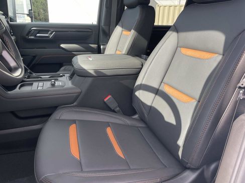 New 2026 GMC Sierra 2500 AT4 w/ AT4 Preferred Package image 21