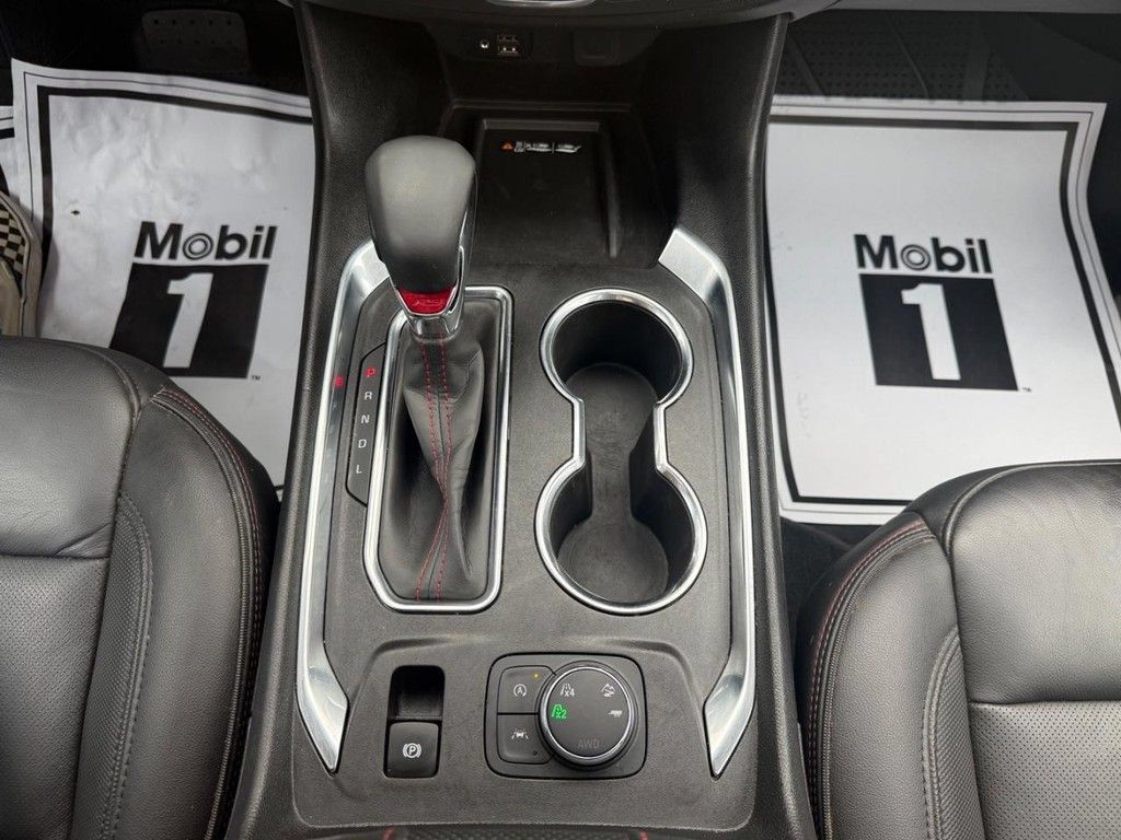 Used 2023 Chevrolet Traverse RS w/ LPO, Floor Liner Package AWD/4WD image 27