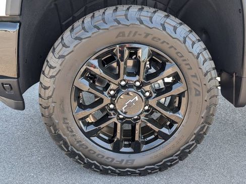 New 2026 Chevrolet Silverado 2500 LT w/ Trail Boss Package image 13