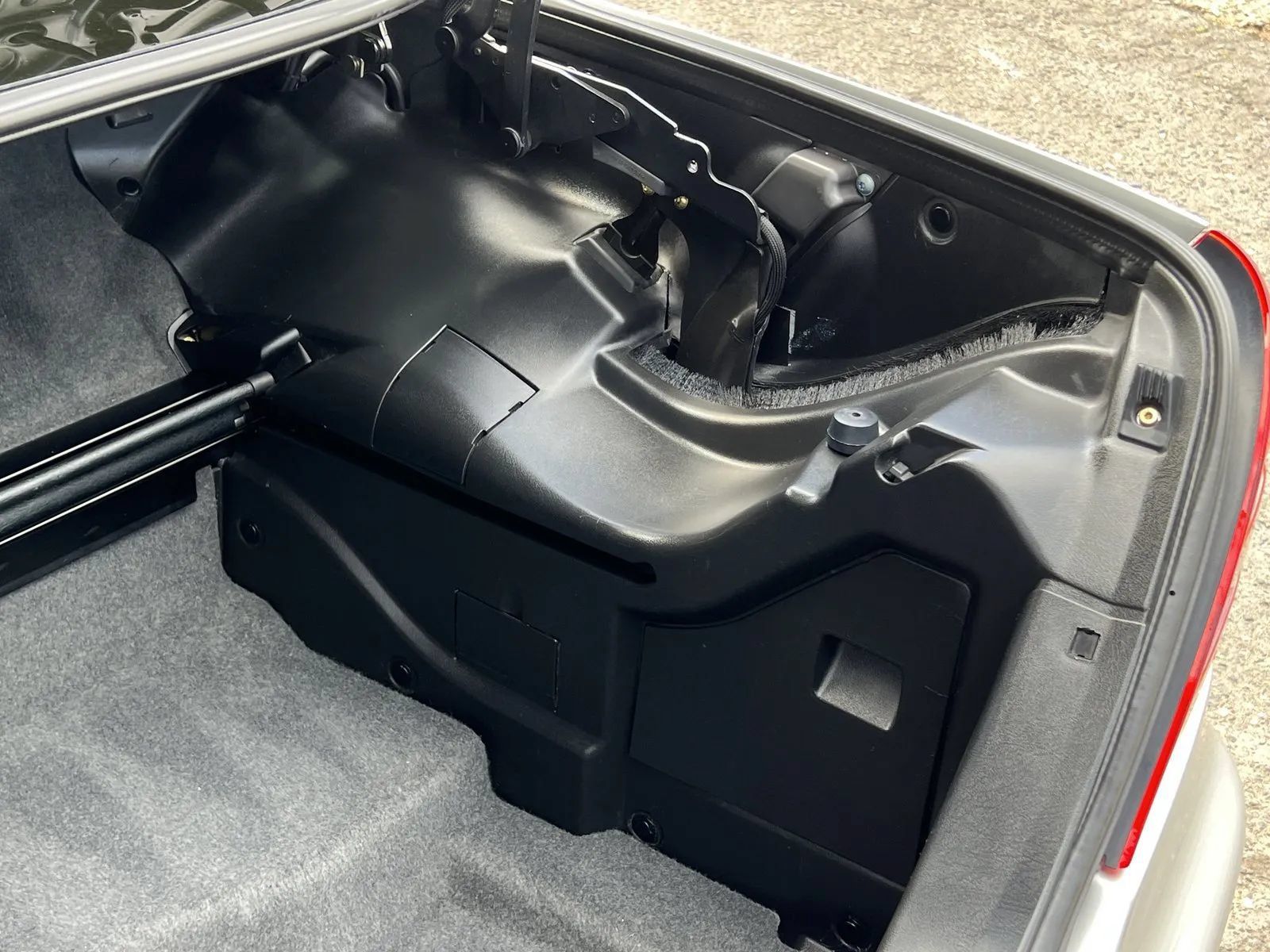 Used 1999 Mercedes-Benz SLK 230 image 21