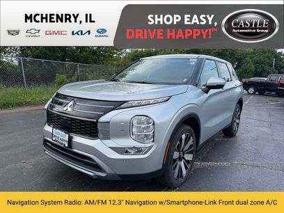 Used 2025 Mitsubishi Outlander SE