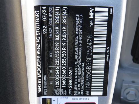 Certified 2025 Mercedes-Benz GLC 350e 4MATIC image 7