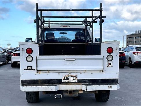 Used 2012 Ford F250 XL w/ FX4 Off Road Pkg AWD/4WD image 5