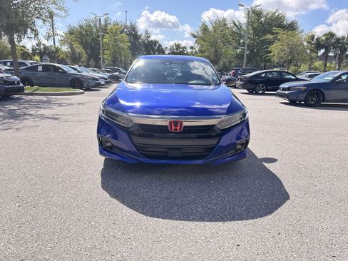 Used 2022 Honda Accord Sport image 9