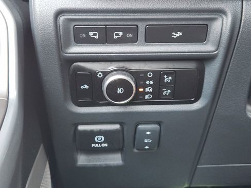 Used 2023 Ford F150 Lariat image 25