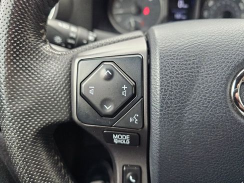 Used 2019 Toyota Tacoma TRD Pro AWD/4WD image 26