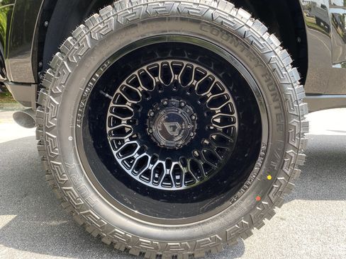 Used 2026 RAM 3500 Limited AWD/4WD image 44