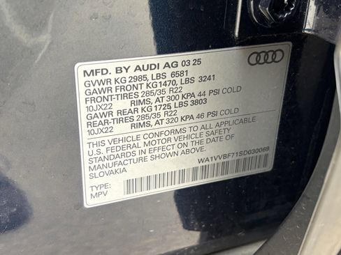 Used 2025 Audi Q7 3.0T Prestige w/ Prestige Package image 36