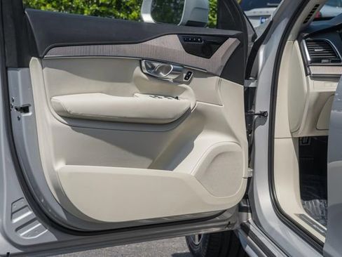Certified 2023 Volvo XC90 T8 Ultimate w/ Protection Package Premier AWD/4WD image 38