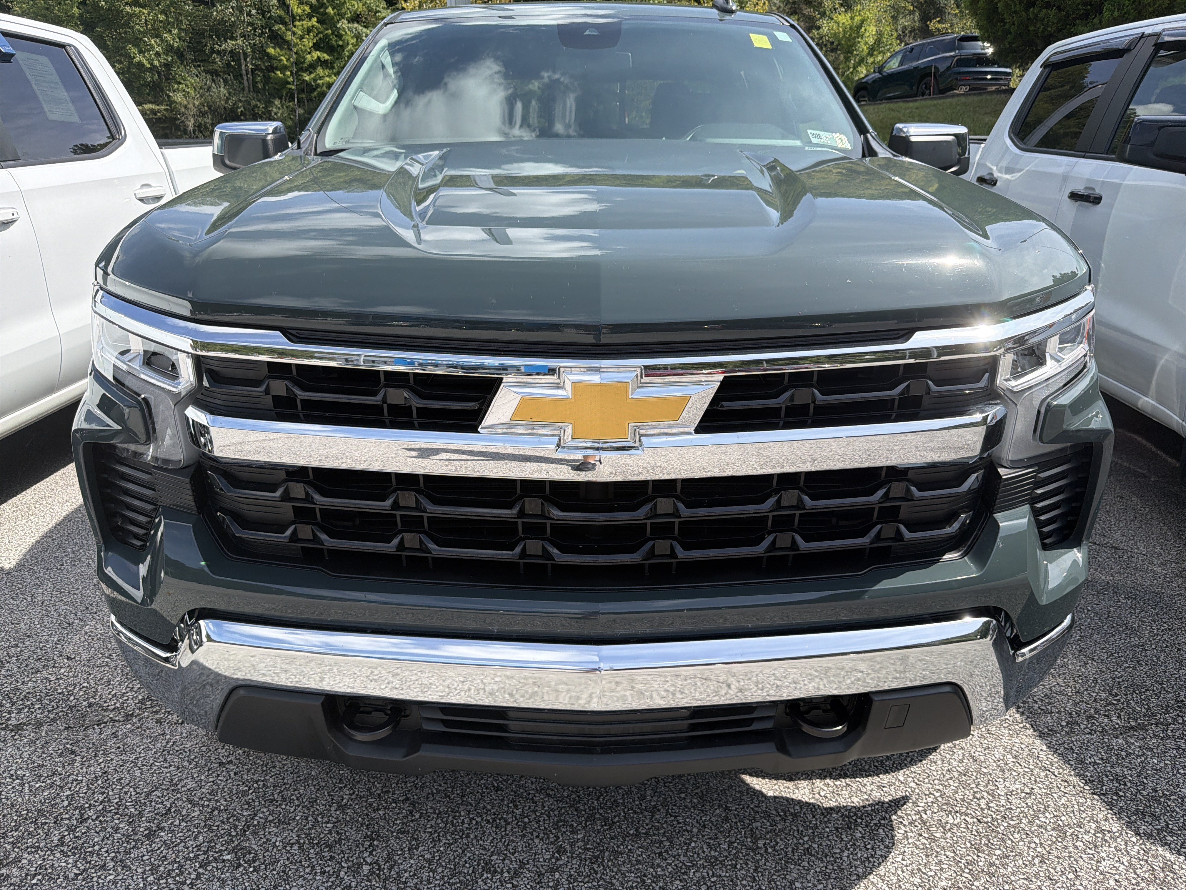 Used 2026 Chevrolet Silverado 1500 LT w/ All Star Edition Plus AWD/4WD image 3