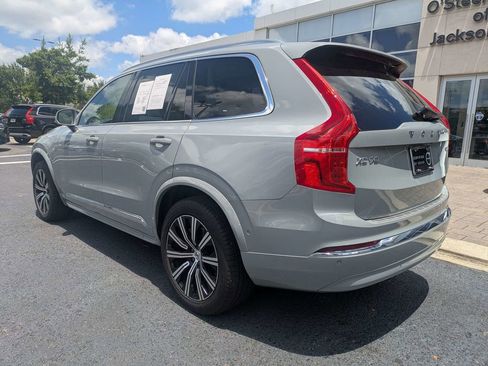 Certified 2024 Volvo XC90 B5 Plus w/ Protection Package Premier AWD/4WD image 4