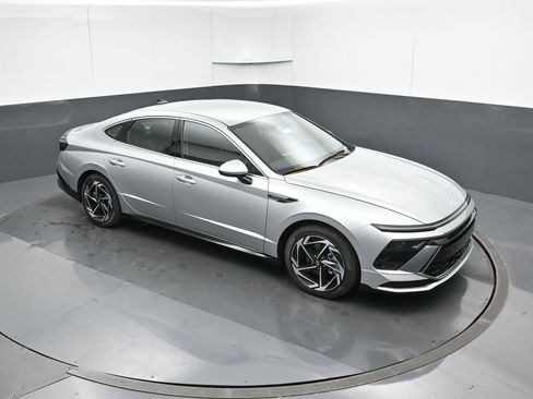 New 2026 Hyundai Sonata SEL FWD image 49