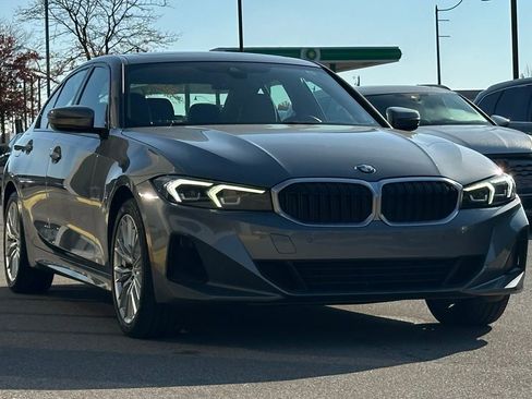 Used 2023 BMW 330i Sedan w/ Driving Assistance Package image 14