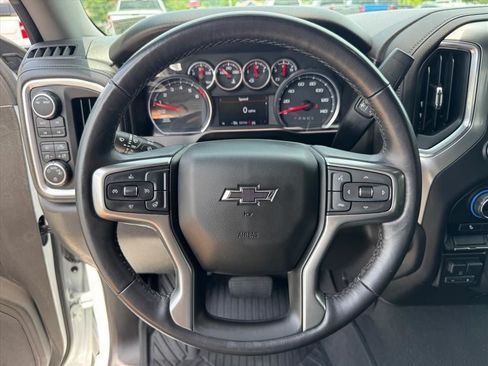 Used 2021 Chevrolet Silverado 1500 RST AWD/4WD image 24