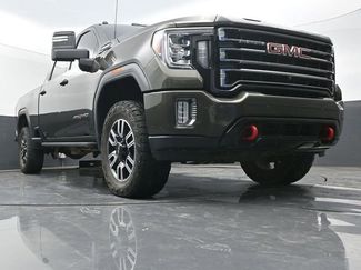 Used 2023 GMC Sierra 2500 AT4 w/ AT4 Preferred Package AWD/4WD video 1