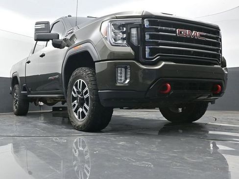 Used 2023 GMC Sierra 2500 AT4 w/ AT4 Preferred Package AWD/4WD image 1