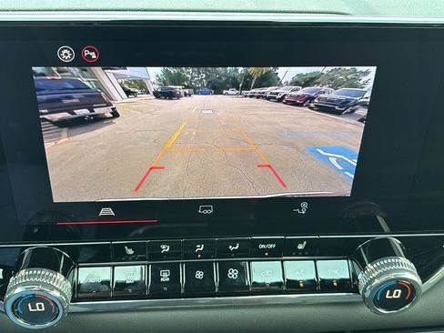Certified 2025 GMC Canyon Elevation w/ Convenience Package RWD image 34