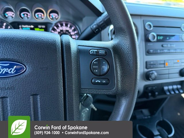 Used 2015 Ford F350 XLT w/ XLT Premium Package AWD/4WD image 22