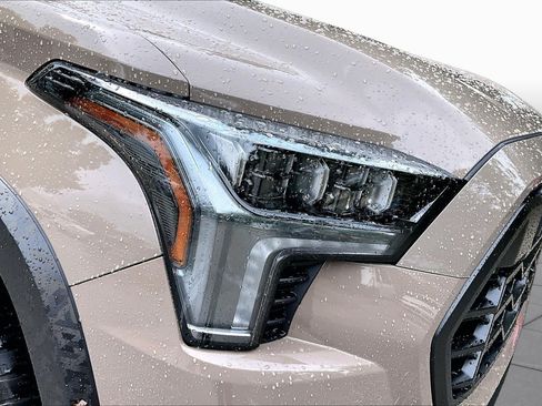 Used 2025 Toyota Sequoia TRD Pro AWD/4WD image 28