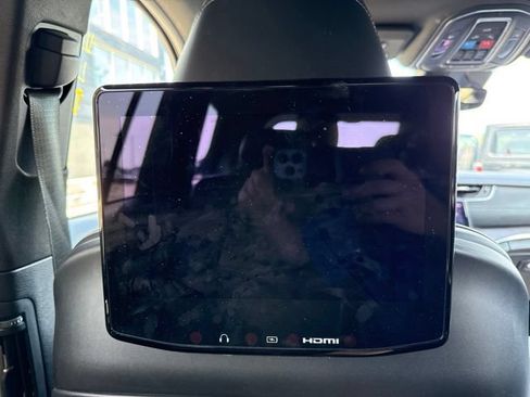 Used 2025 Jeep Grand Cherokee L Overland w/ Rear Seat Video Group I AWD/4WD image 22