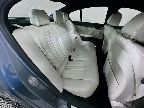 Used 2019 BMW 530i w/ Premium Package RWD image 28