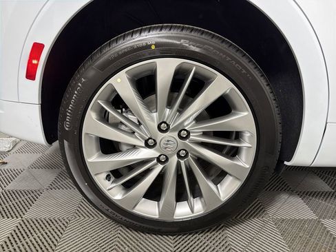 New 2026 Buick Envision Avenir image 15