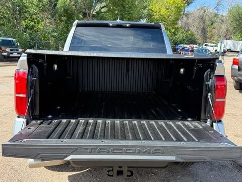 Used 2026 Toyota Tacoma SR5 AWD/4WD image 16